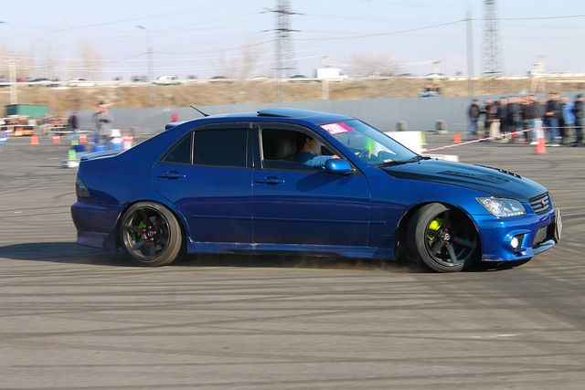 前锋有着浓 前锋有着浓